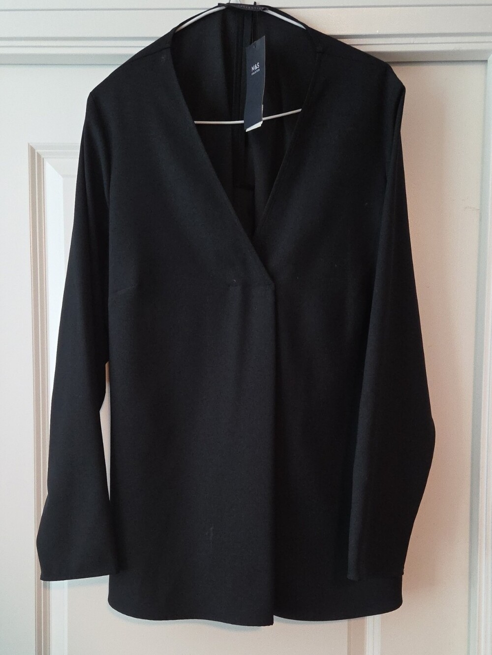 Marks & Spencer Black V-Neck Long Sleeve Tunic Top